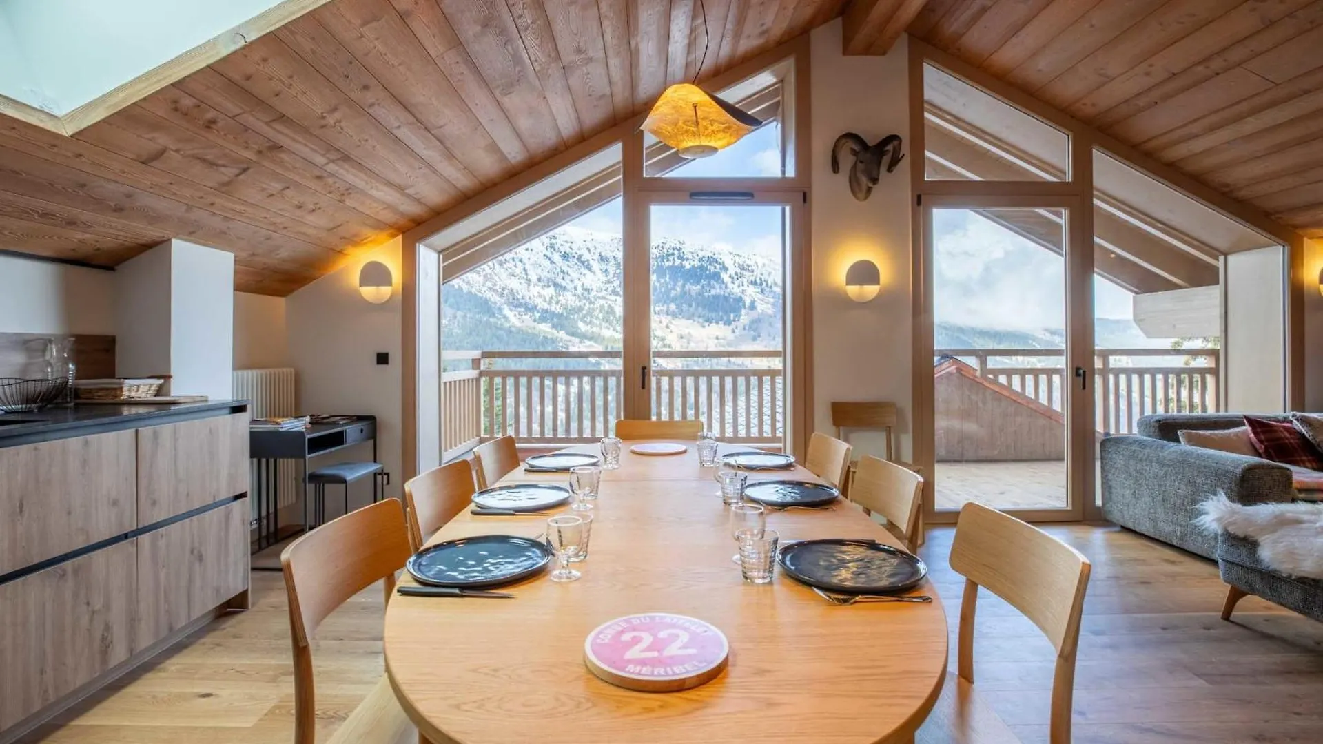 Etania 401 Beautiful Penthouse Apartment In Meribel Morel