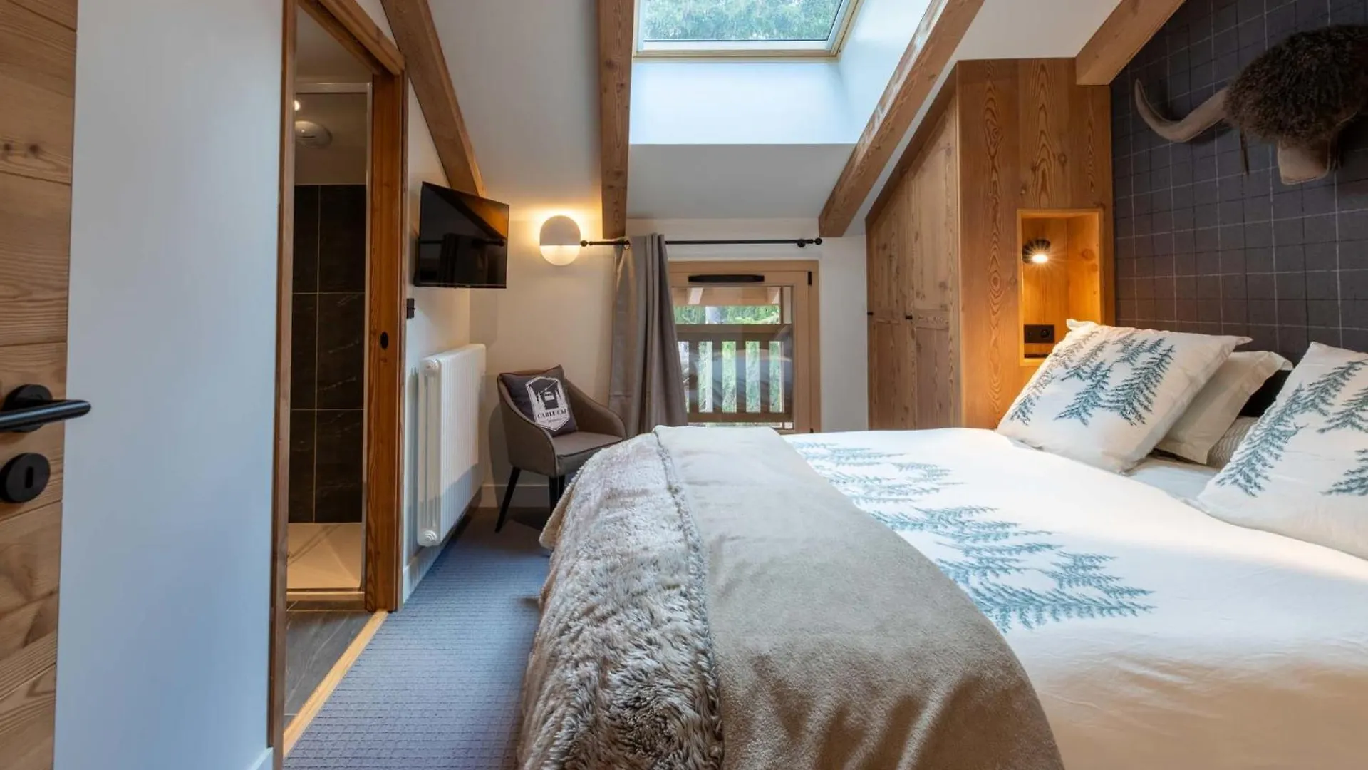 Etania 401 Beautiful Penthouse Apartment In Meribel Morel