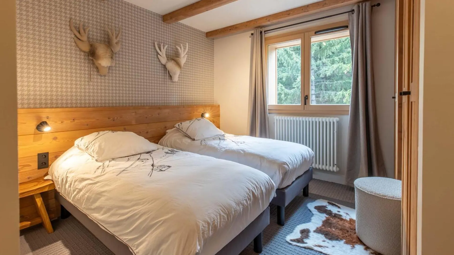 Etania 401 Beautiful Penthouse Apartment In Meribel Morel